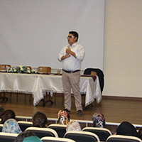 Psikolog Rasim ÖMEZLİ